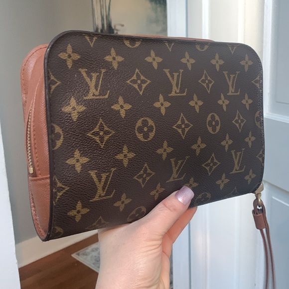 Louis Vuitton Handbags - 1997 authentic Louis Vuitton Orsay clutch
